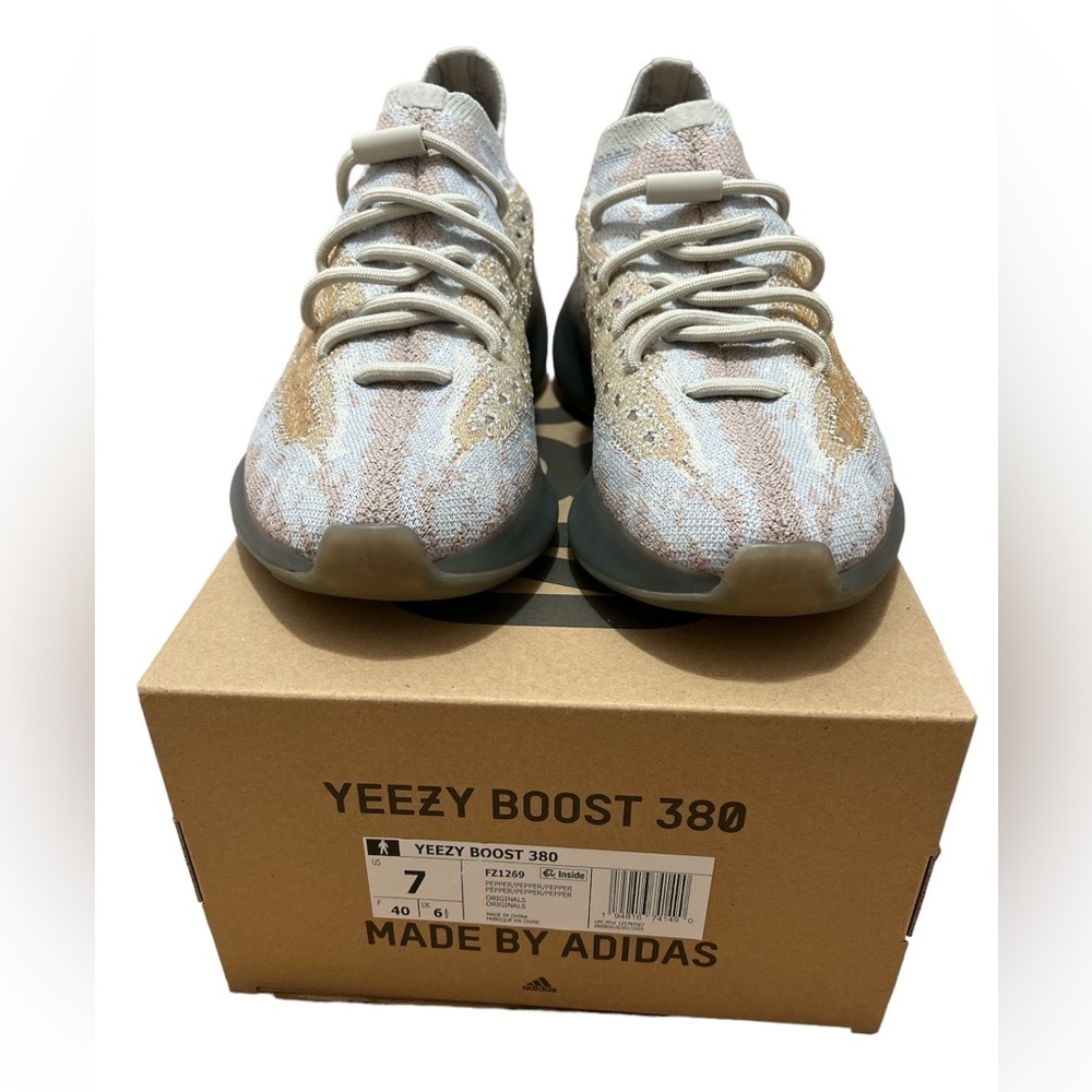 Yeezy Boost 380 Pepper sz 7
